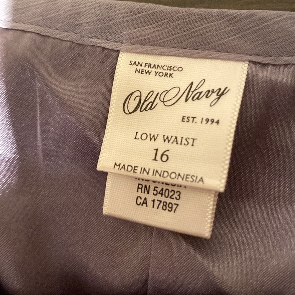 🛑LAST CHANCE🛑OLD NAVY Grey Layered Skirt - Picture 5 of 11